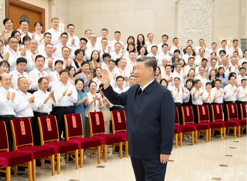 習(xí)近平在全國教育大會上強(qiáng)調(diào)  緊緊圍繞立德樹人根本任務(wù) 朝著建成教育強(qiáng)國戰(zhàn)略目標(biāo)扎實(shí)邁進(jìn)